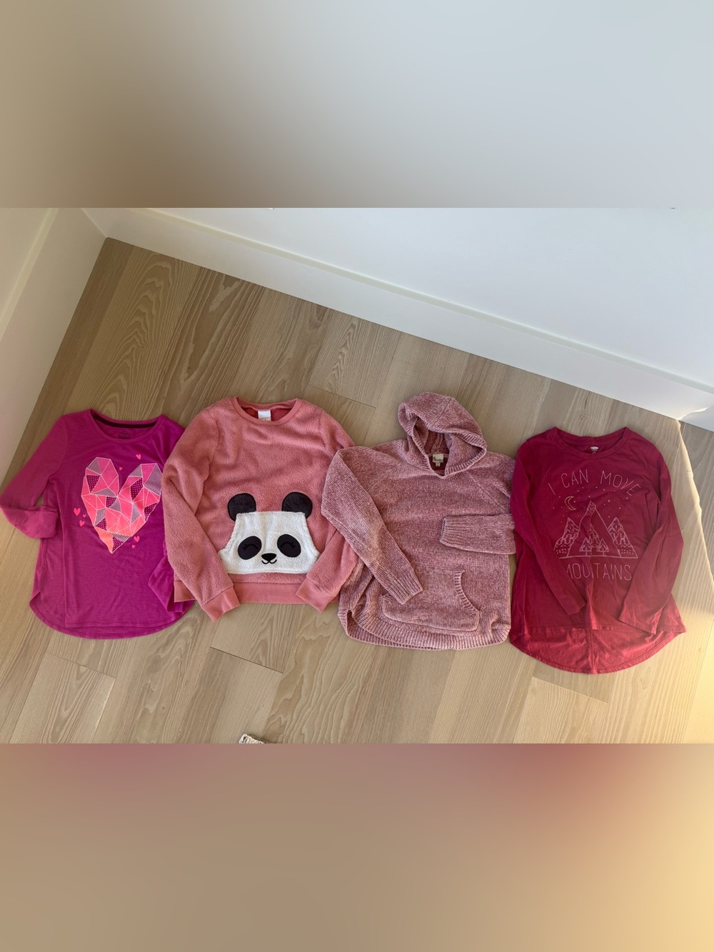 SO Girls' Pink & Magenta Sweatshirt & Hoodie Set